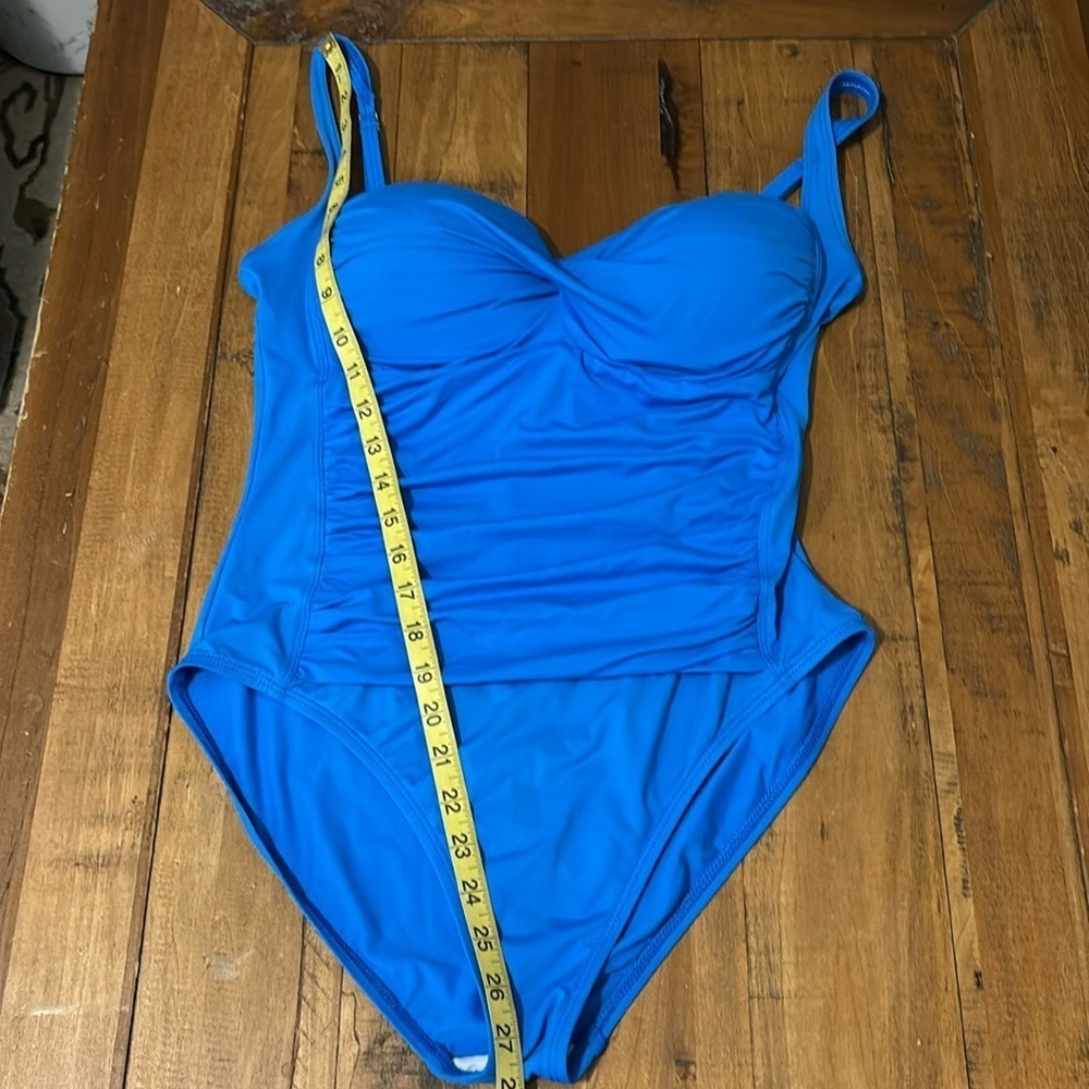 L Blanca Island Goddess Over The Shoulder Rouched Front Bandeau swim suit - Picture 6 of 7